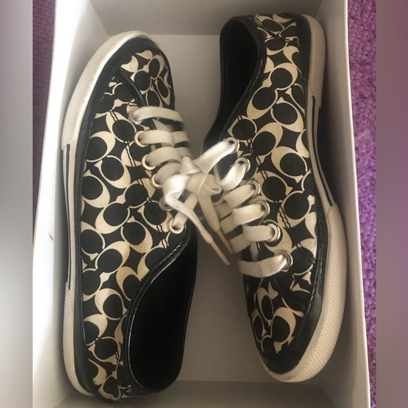 COACH *Authentic* 5.5 ETTA Heritage Stripe Blk/Wht Signature sneakers - Picture 5 of 13